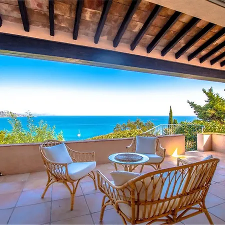 Superbe Villa, Incroyable Vue Mer, Piscine Chauffee, Climatisee Σαιντ-Μαξίμ