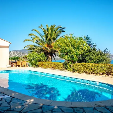 Superbe Villa, Incroyable Vue Mer, Piscine Chauffee, Climatisee * Σαιντ-Μαξίμ