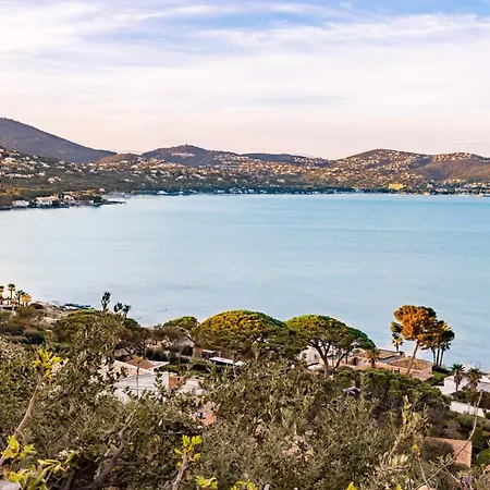 Superbe Villa, Incroyable Vue Mer, Piscine Chauffee, Climatisee * Σαιντ-Μαξίμ
