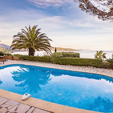 Superbe Villa, Incroyable Vue Mer, Piscine Chauffee, Climatisee Villa Sainte-Maxime